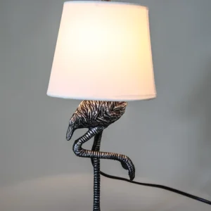 Lampe résine flamant rose abat-jour blanc