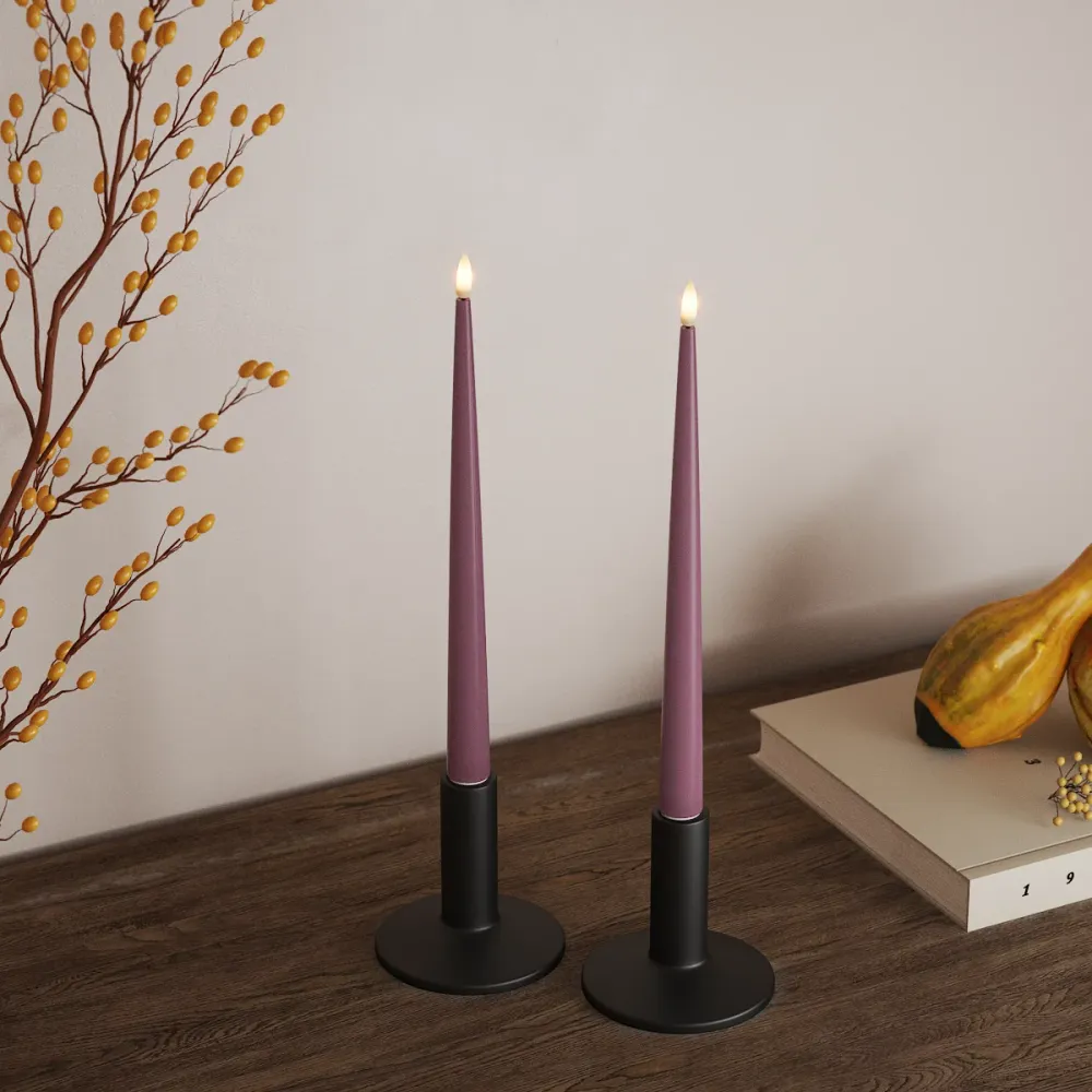 LED Bougie effilée avec vernis, 2 pièces (28 cm) Violet clair