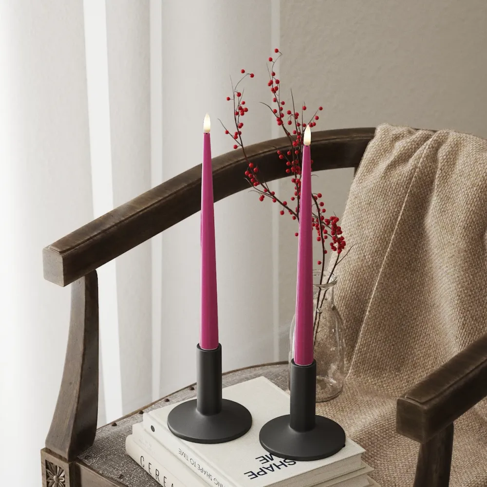 LED Bougie effilée avec vernis, 2 pièces (28 cm) Magenta