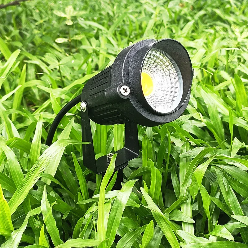 lampe led pour éclairage extérieur projecteur étanche design moderne 5w Lumeers_marketplace