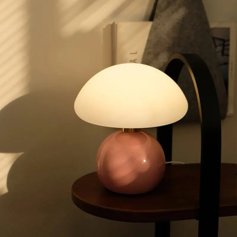 LumiCré | Lampe de Chevet Moderne avec Éclairage à Spectre Complet
