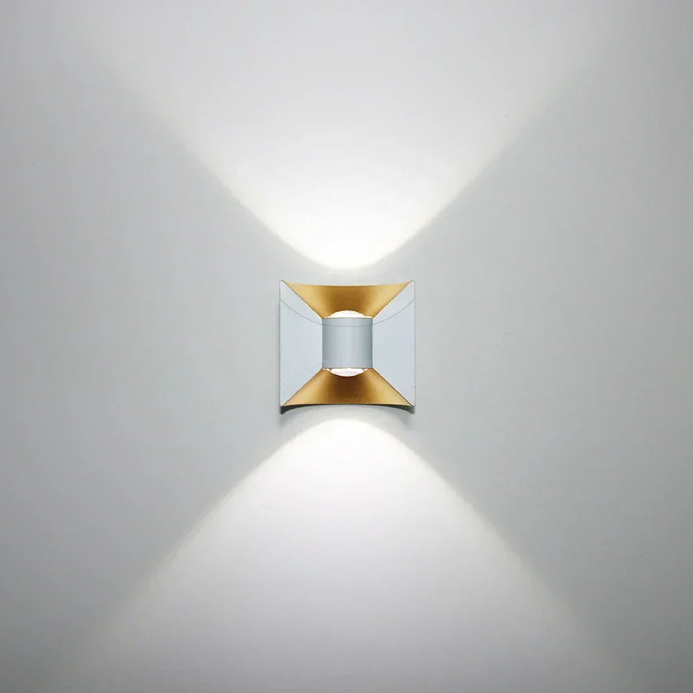 LumiDécor - Éclairage LED pour Espaces Extérieurs