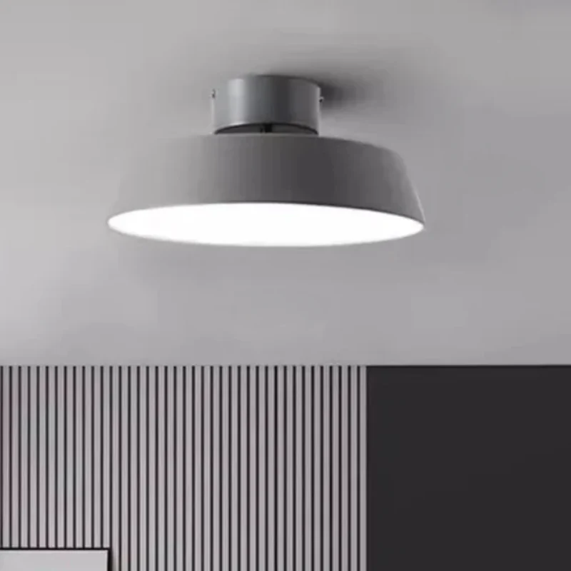 LumiFlex - Plafonnier LED Réglable pour un Éclairage Flexible