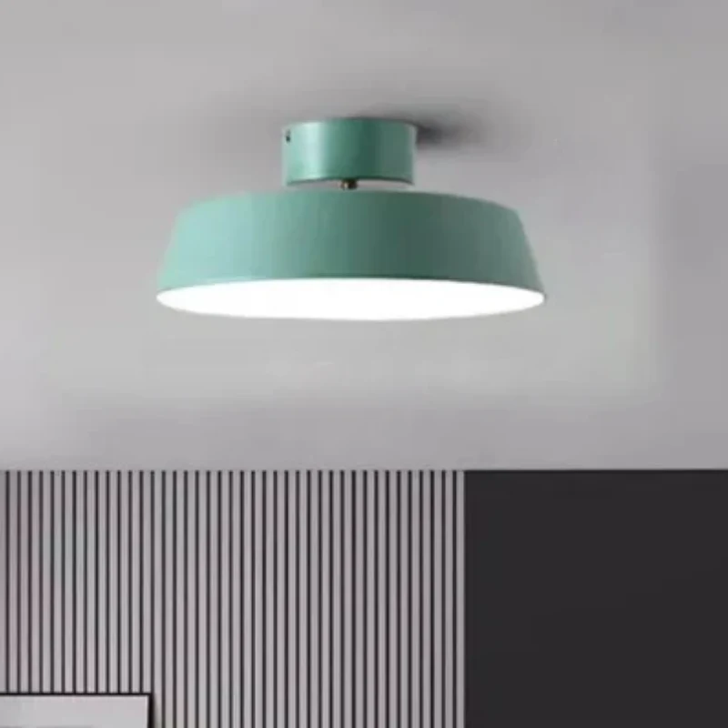 LumiFlex - Plafonnier LED Réglable pour un Éclairage Flexible