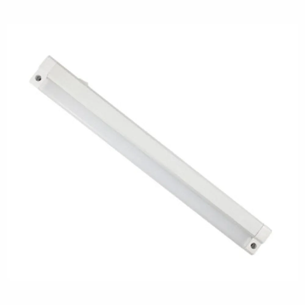 Luminaire DEL enfichable pour dessous d'armoire, 15"