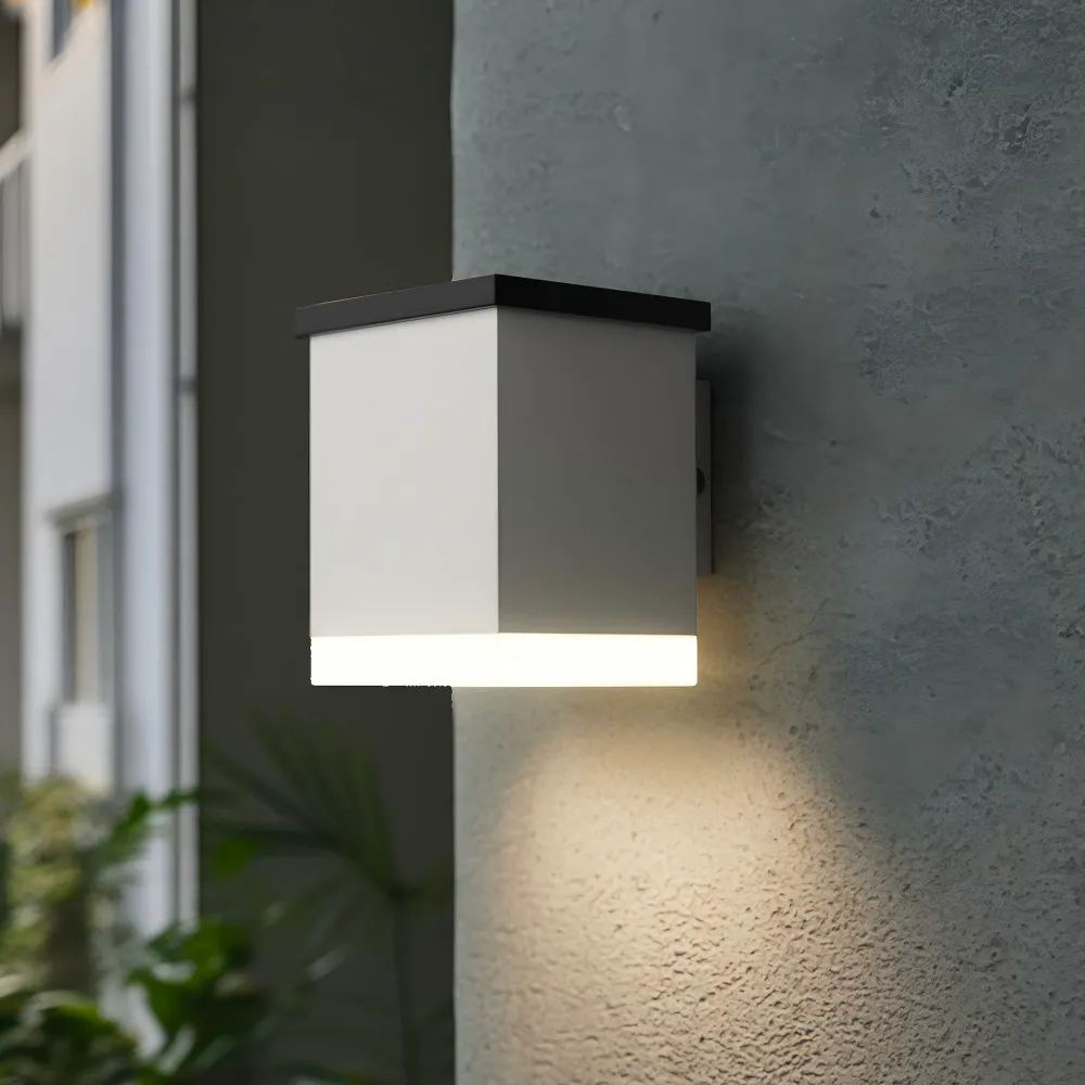 Applique murale solaire LED blanc chaud SUNBOX WHITE H11,5cm Lumisky