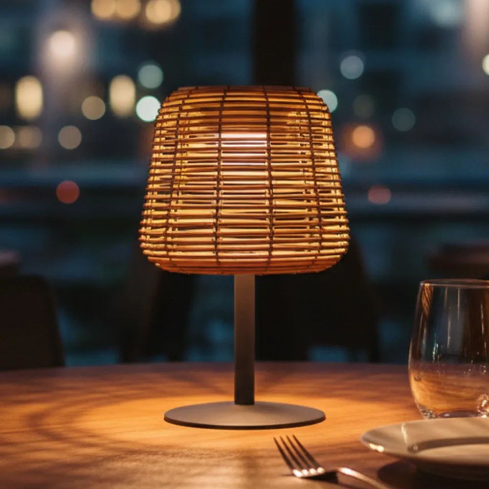 Lampe de table solaire STANDY MINI BOHEME SOLAR avec base module solaire rechargeable avec télécommande H26cm Lumisky