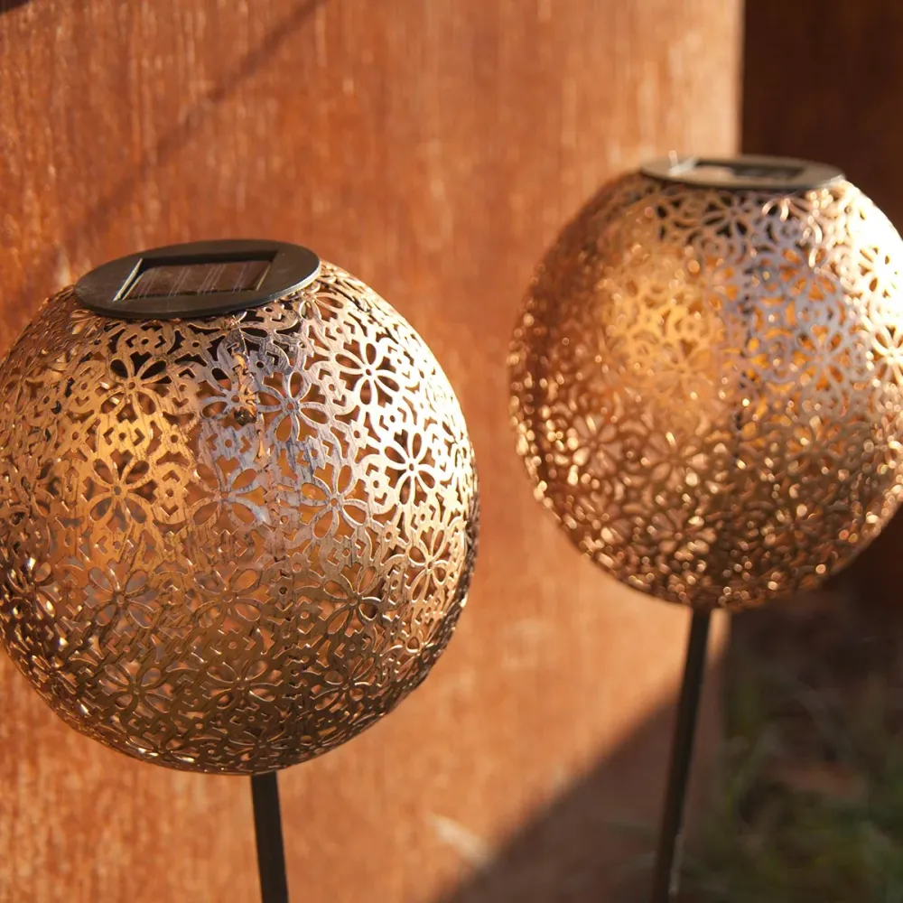 Lot de 2 balises solaires style oriental à planter LED blanc chaud AGADIR H45cm Lumisky