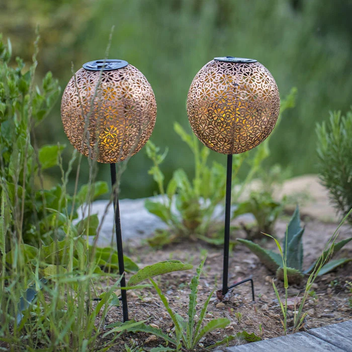 Lot de 2 balises solaires style oriental à planter LED blanc chaud AGADIR H45cm Lumisky