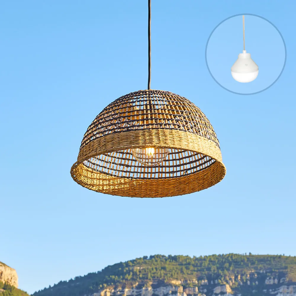 Suspension CESARE NOMAD en herbe marine naturelle style bohème avec ampoule LED blanc/RGB nomade Lumisky