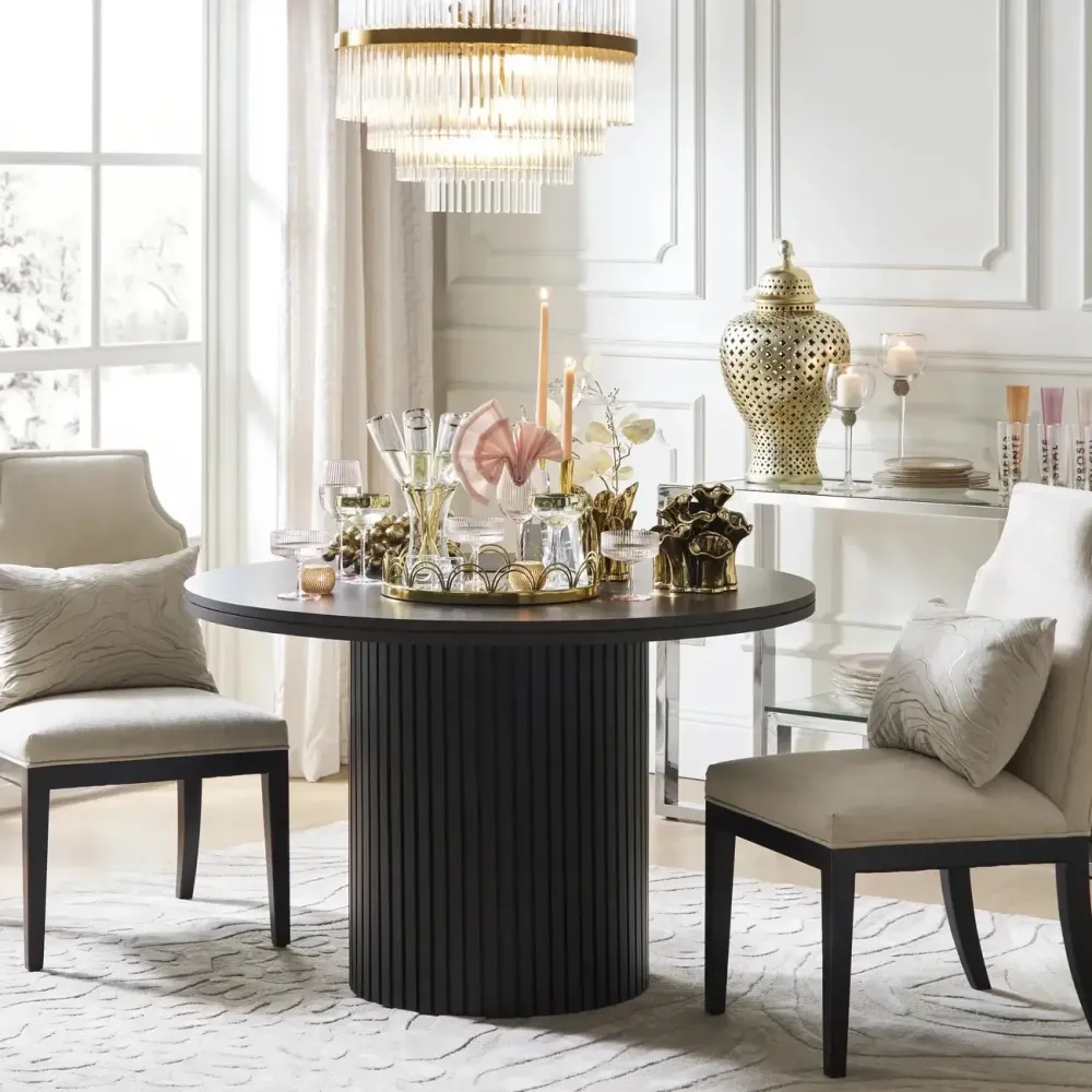 Lustre moderne en verre transparent avec finition dorée