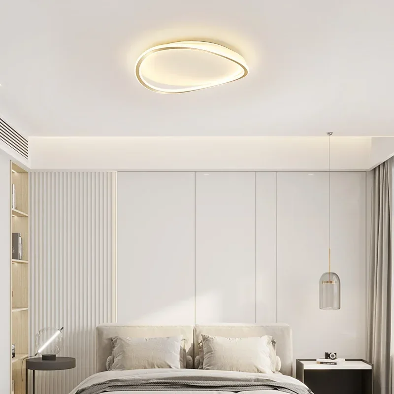 LuxeBrillance - Lampe de Lustre LED Moderne et Éclatante
