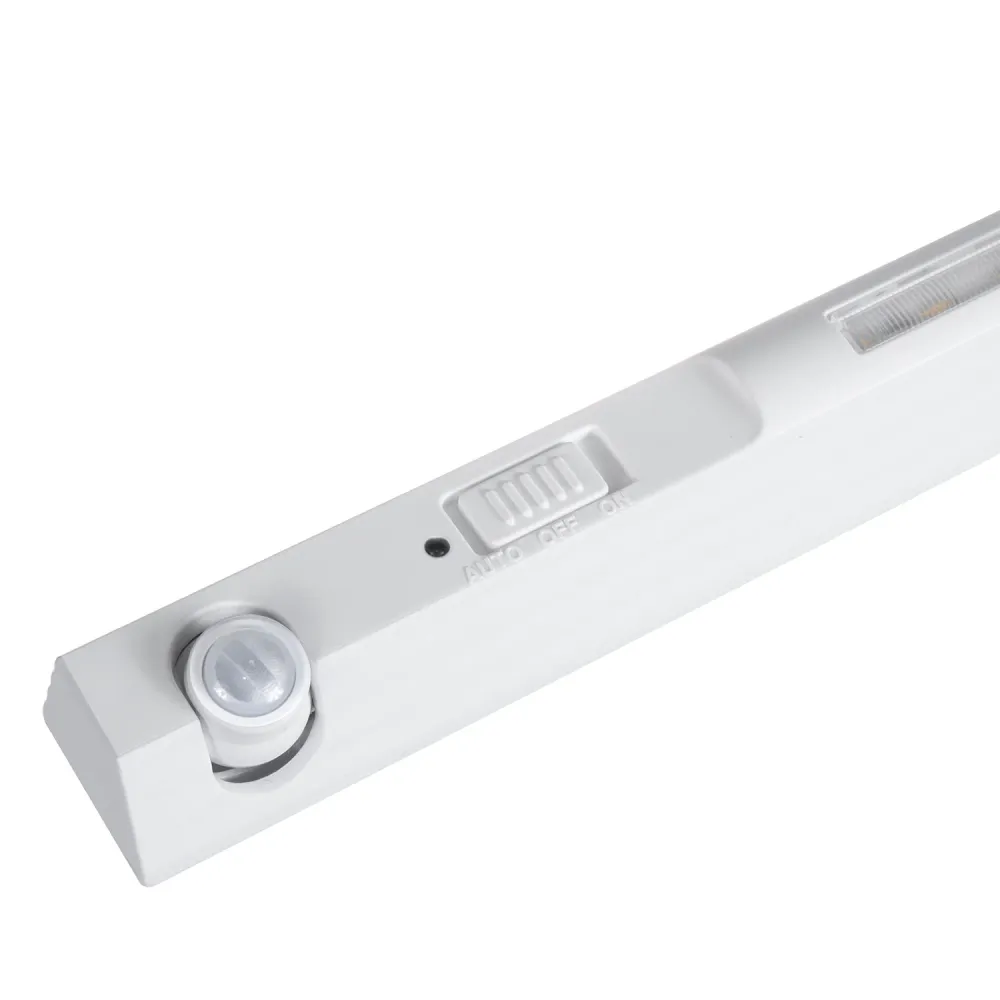 Maclean MCE235 LED Cabinet Light avec détecteur de mouvement PIR 3 m Rangement Cabinet Lampe Cuisine Lampe Garde-robe Écla...