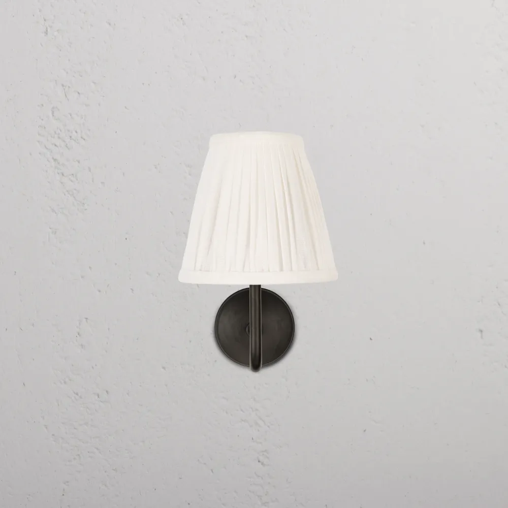 Malvern Petite Applique Murale Plissée Blanc Albâtre - Bronze