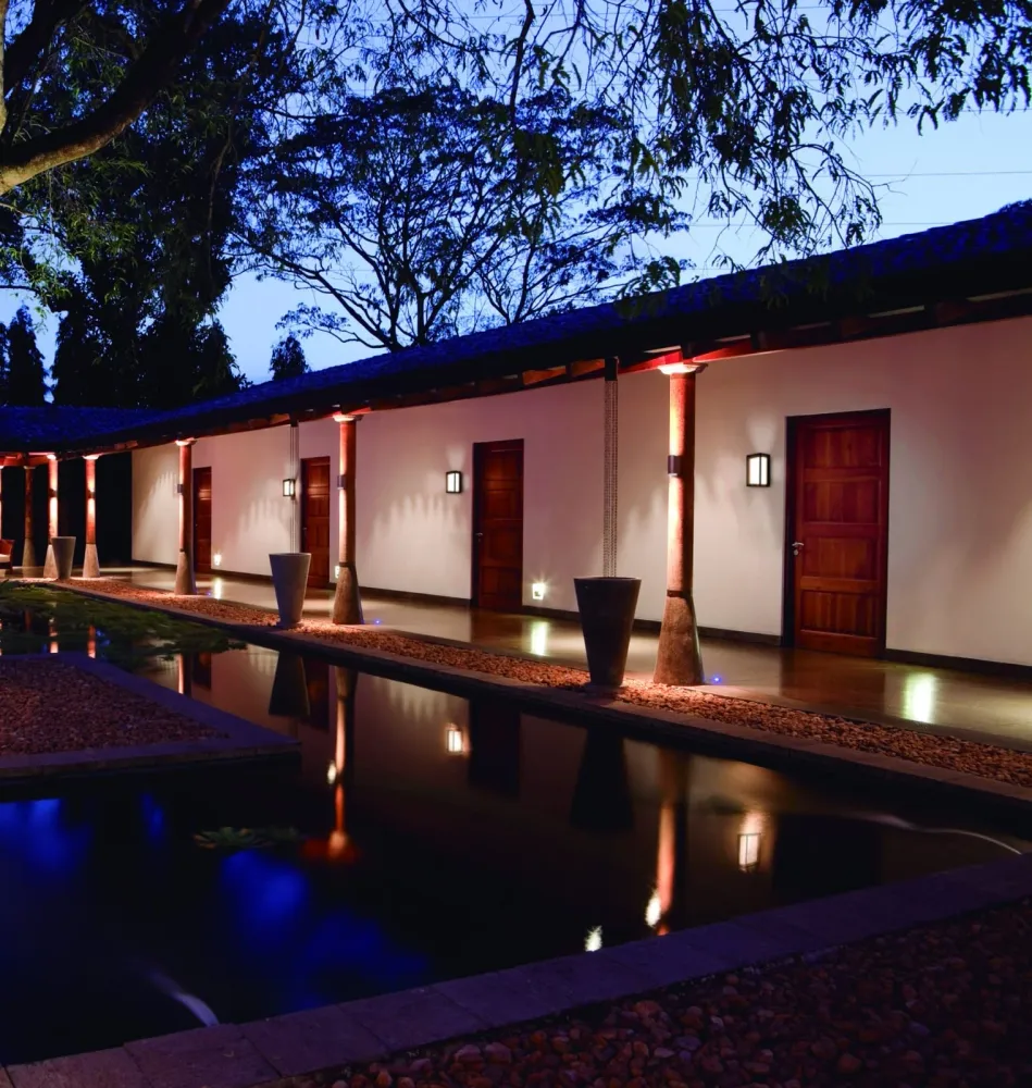 Mantra Chamonix LED outdoor ceiling light/wall light IP65 dark gray 7060
