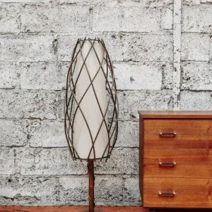 Julien, le lampadaire en rotin N°119 Marion