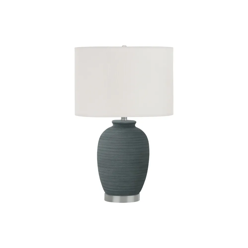 Lampe de Table - 24"H / Bleu Céramique / Ivoire Monarch Specialties