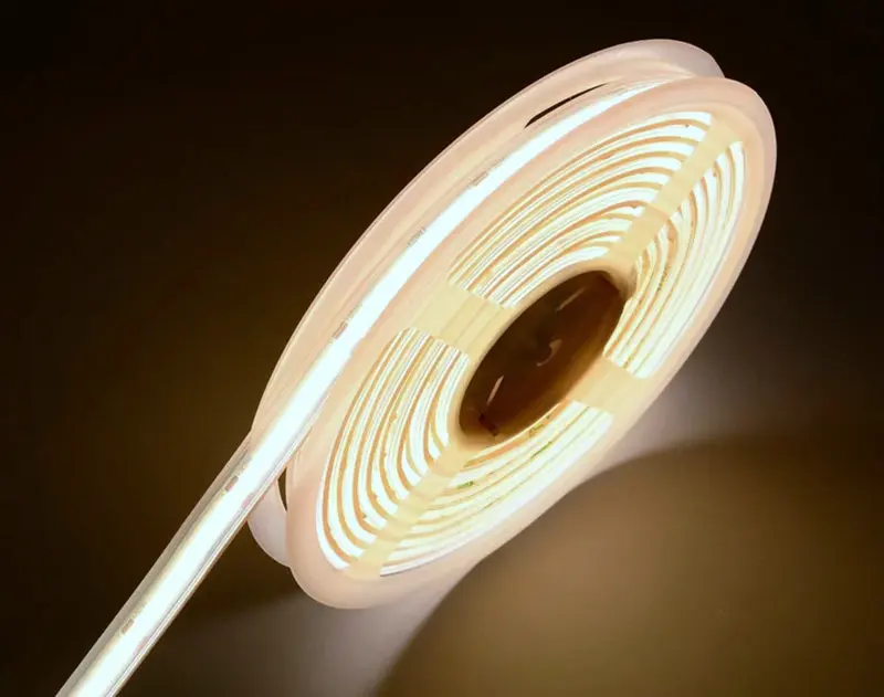 3 mètres | COB | Strip LED | Blanc clair | 8 mm | Dimmable | 24v Connecteur féminin IP67