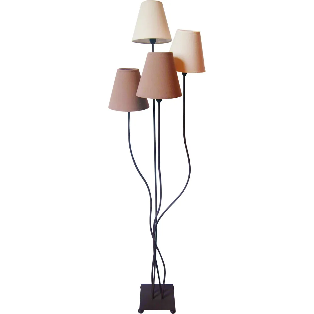 Lampadaire Näve à 4 ailes style bohème Naeve