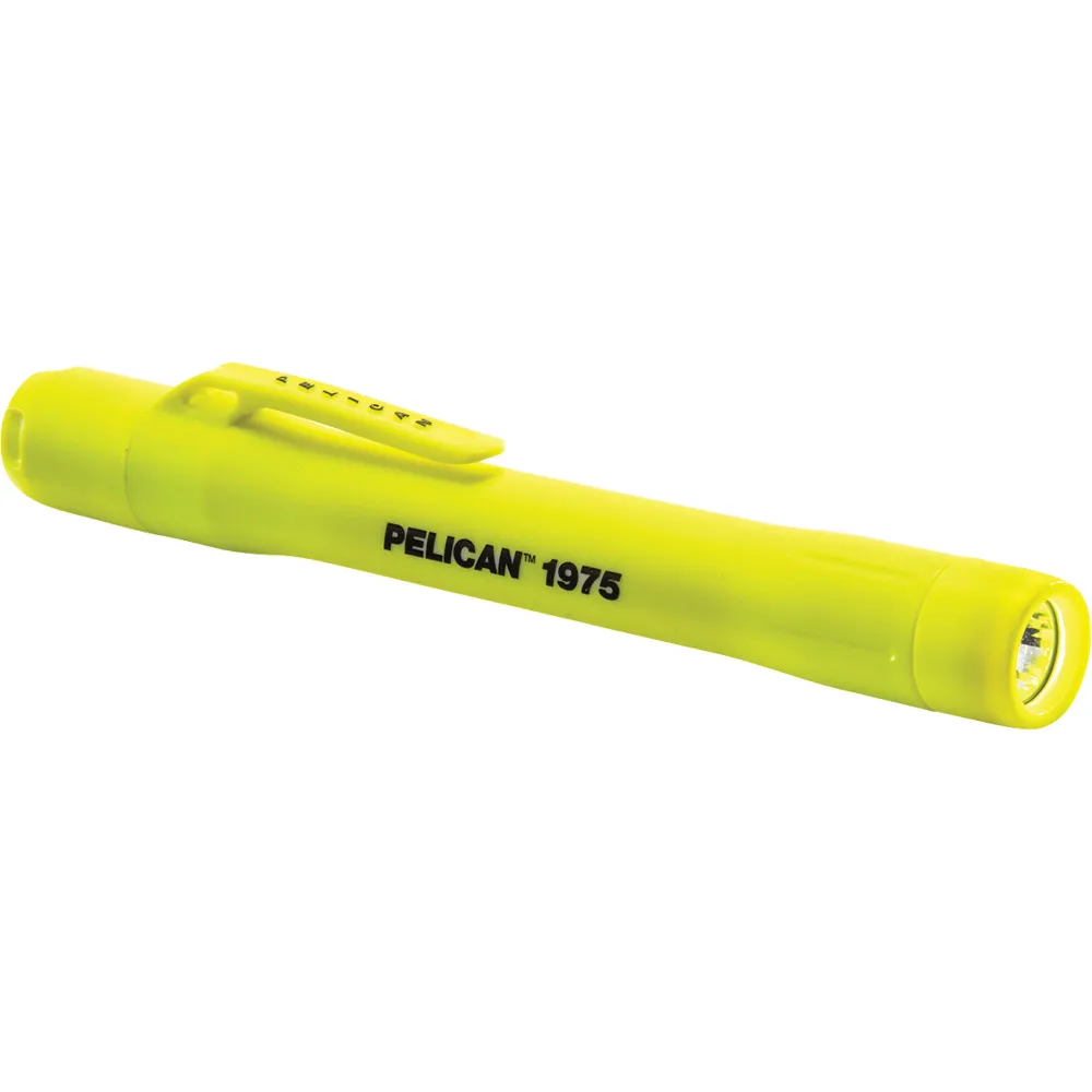 Lampe de poche à LED, 117 lumens, piles AAA Pelican
