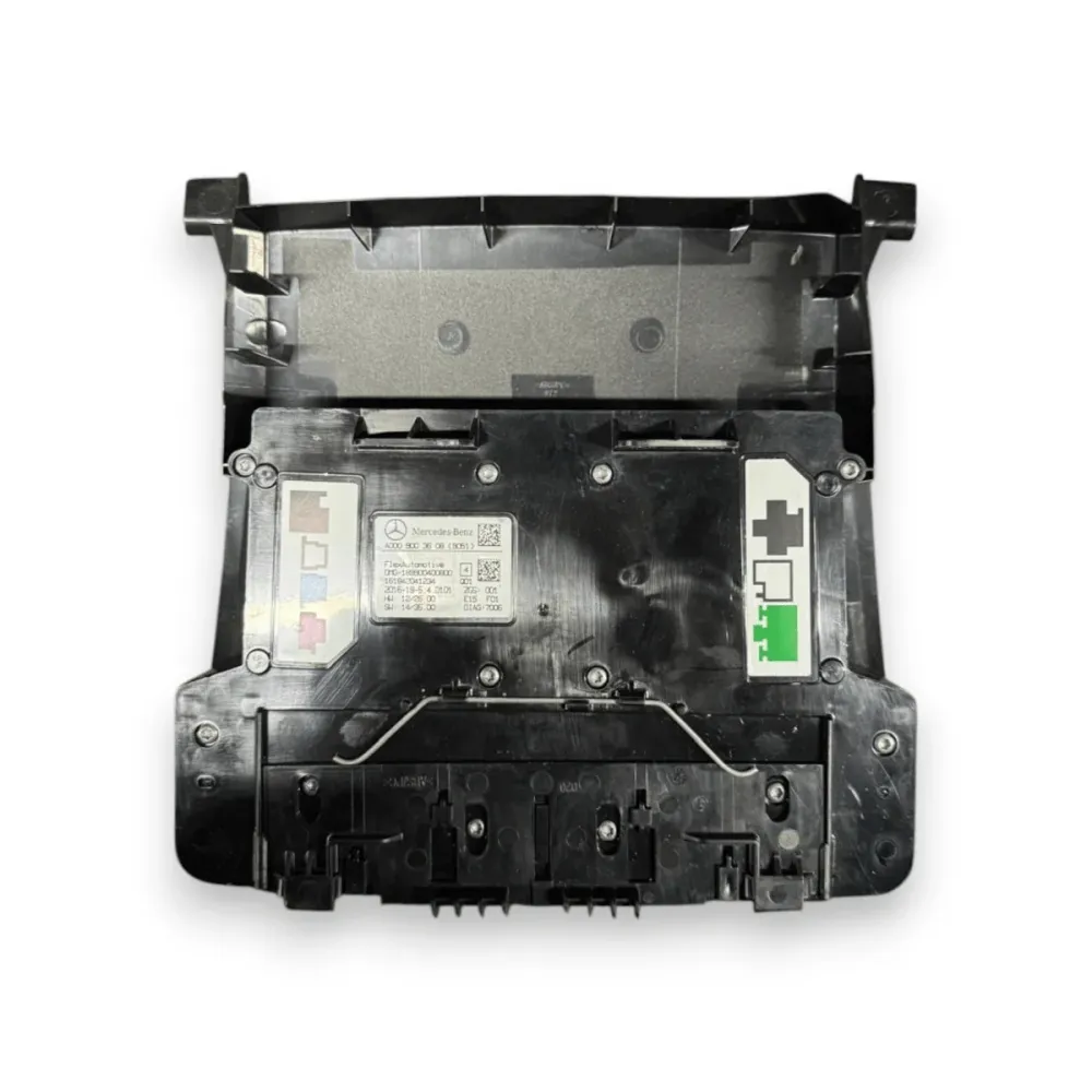Plafonnier de toit intérieur avant Mercedes-Benz CLA (X117) code A0009003608 (2013-2019)