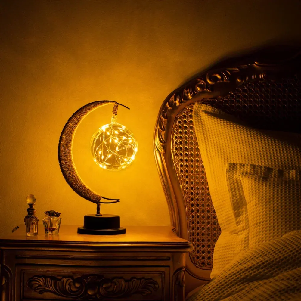 Lampe de table décorative LED en forme de lune RetrosNJerseys