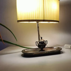Ravissante lampe de bureau style "bouillotte", abat-jour et feux réglable Salle des Ventes La Découverte