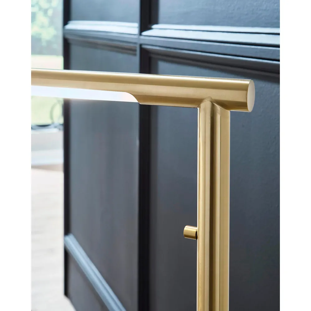 Signature Design Ashley Lampe sur pied Santiford L206121