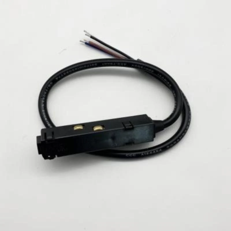 Connecteur Linéaire pour Rail Magnétique 48V 4 fils NOIR Silamp
