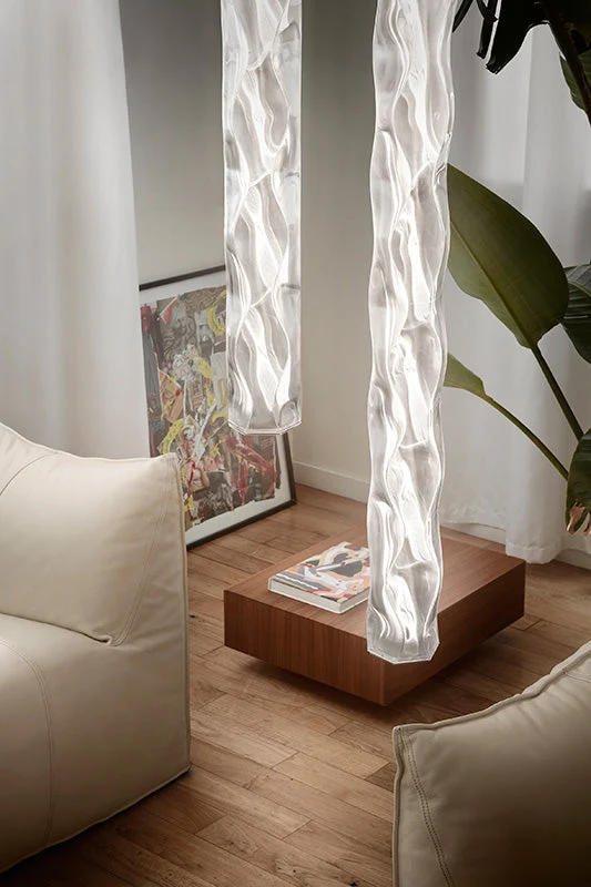 Hugo Vertical Suspension Slamp Lighting