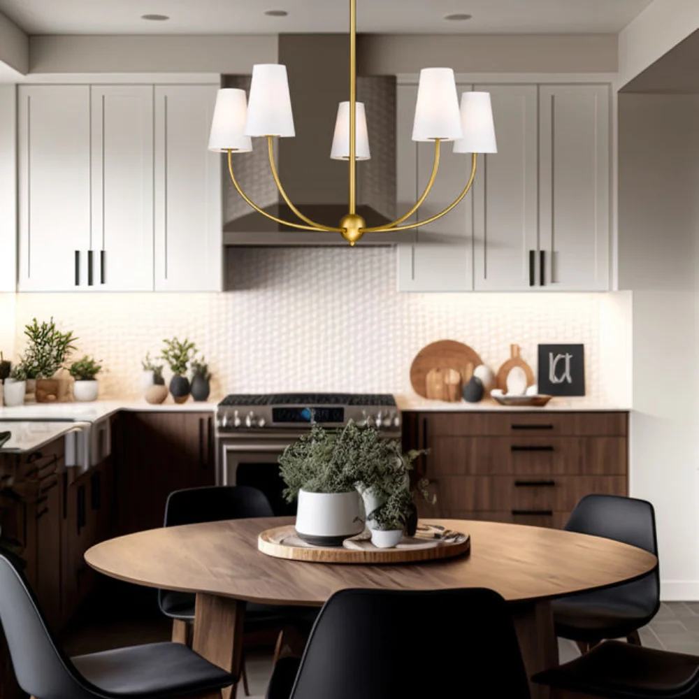 Suspendu chandelier z-Lite shannon or laiton 5 x 60w