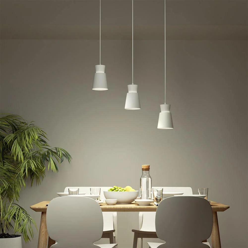 Suspension à trois lampes style scandianve | Fiona