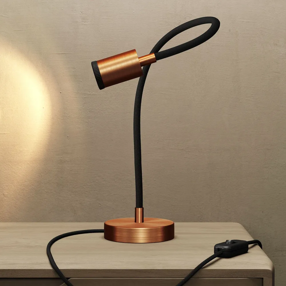 Table Flex GU1d0 lampe de table articulée avec mini spot LED et fiche UK - Cuivre satiné
