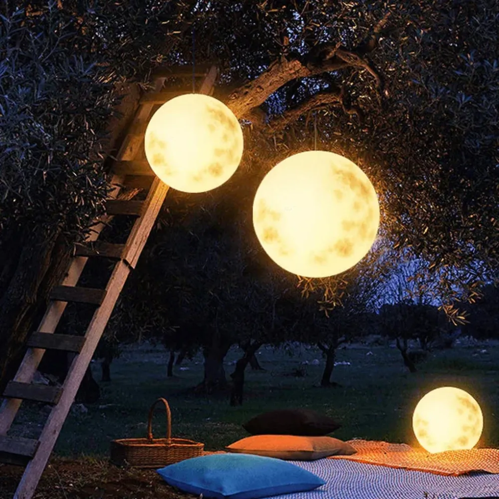 Lampe de jardin en forme de lune Vivre Décor
