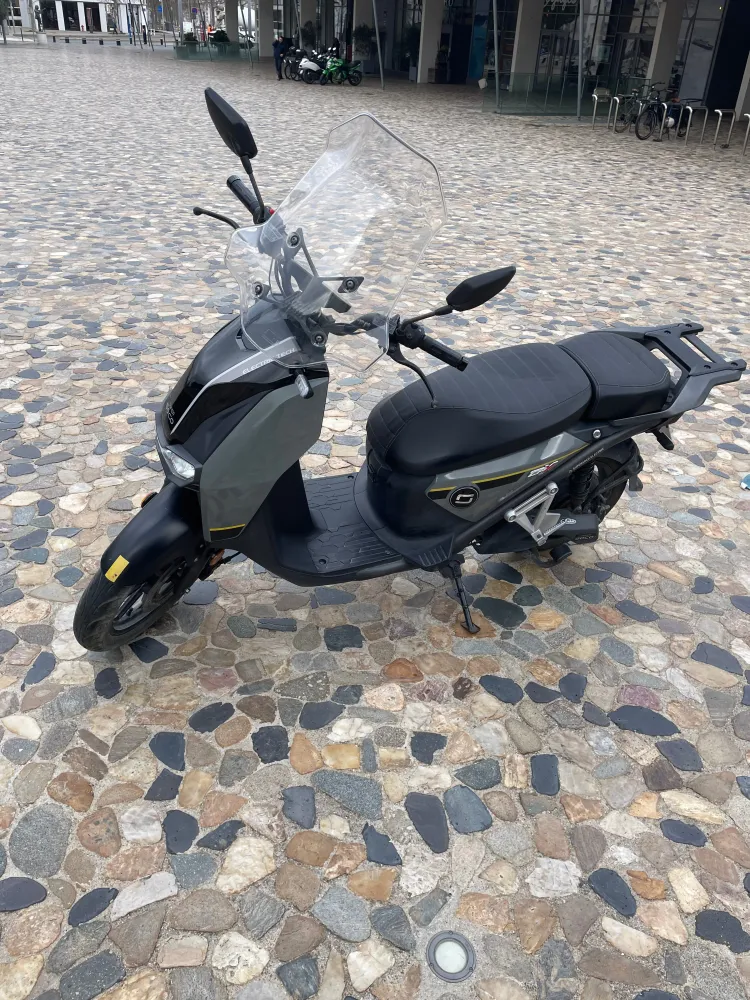 Vmoto CPX d'occasion 2025 – 28 665 km