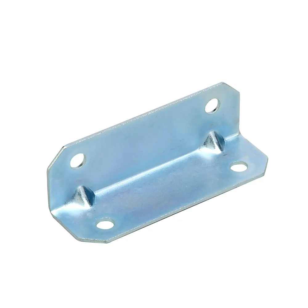 Renfort en coin spacieux de 13/16'' x 2-1/2'' 13/16'', emballage de 4 unités