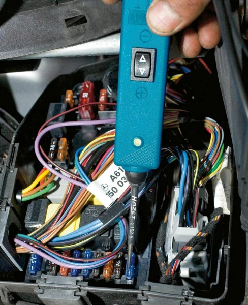 Multifonction Numérique Testeur multifonction électrique Hazet 2152-5 choisir à bas prix