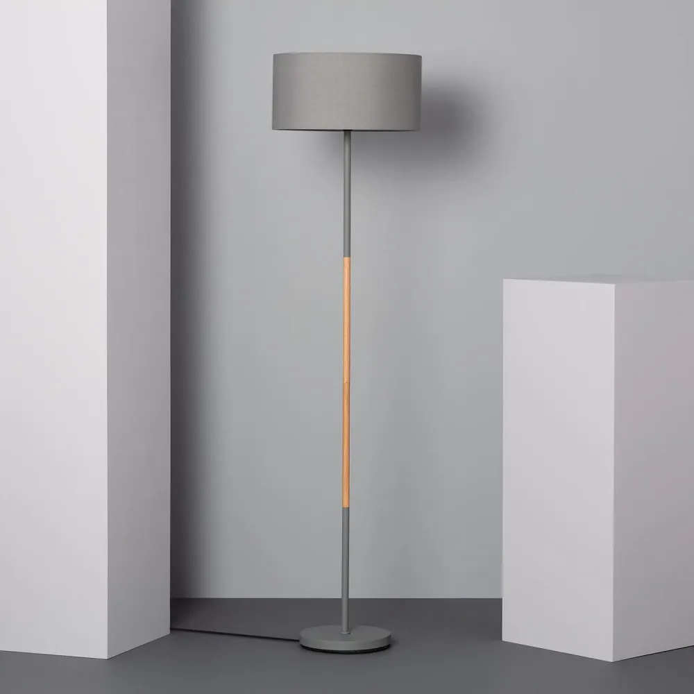 Lampadaire Silinda avec éclairage LED intégré pour une lumière uniforme - Certifié CE