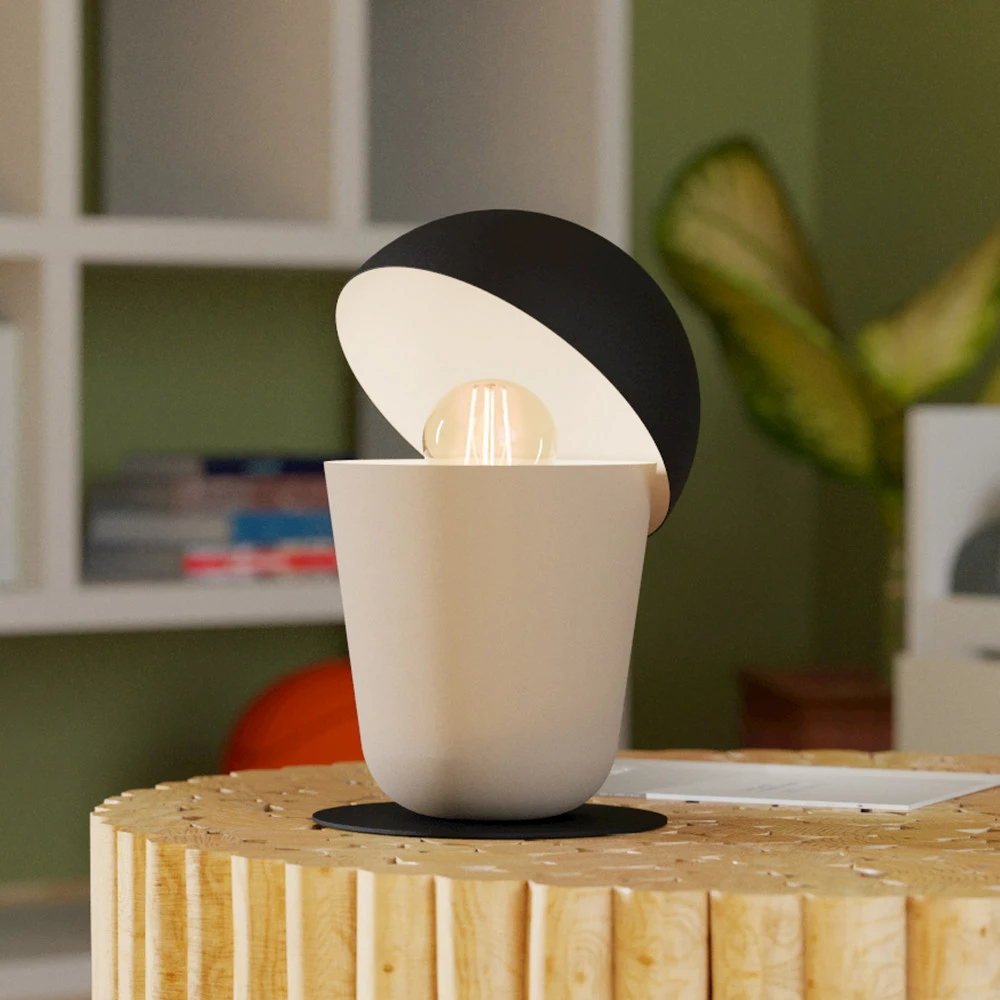 Lampe de table Batabano avec capot, sable/noir pour plafonds suspendus
