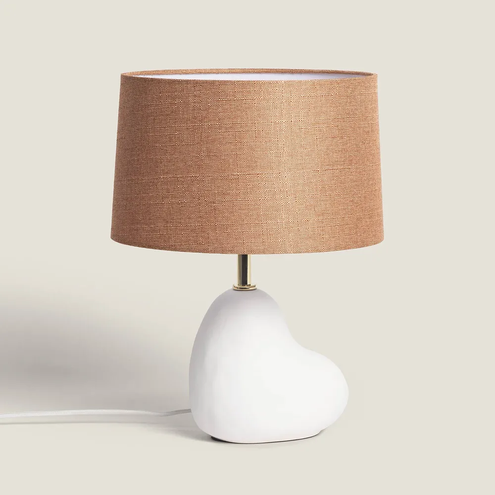 Luminaire de plafond design contemporain Lampe de table en céramique Bulga avec éclairage LED intégré.