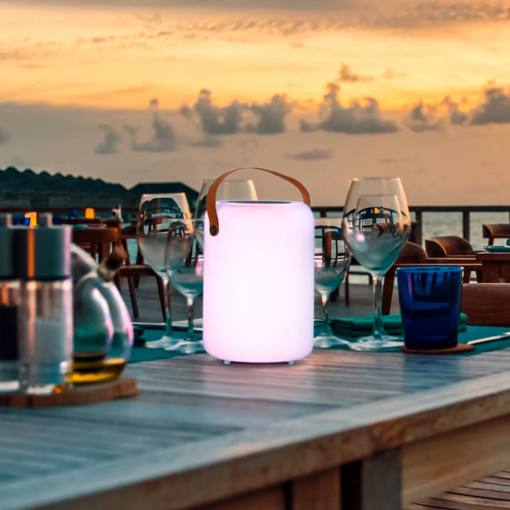 Luminaire de plafond à panneaux Lampe de table LED solaire Orno, blanc chaud/RVB