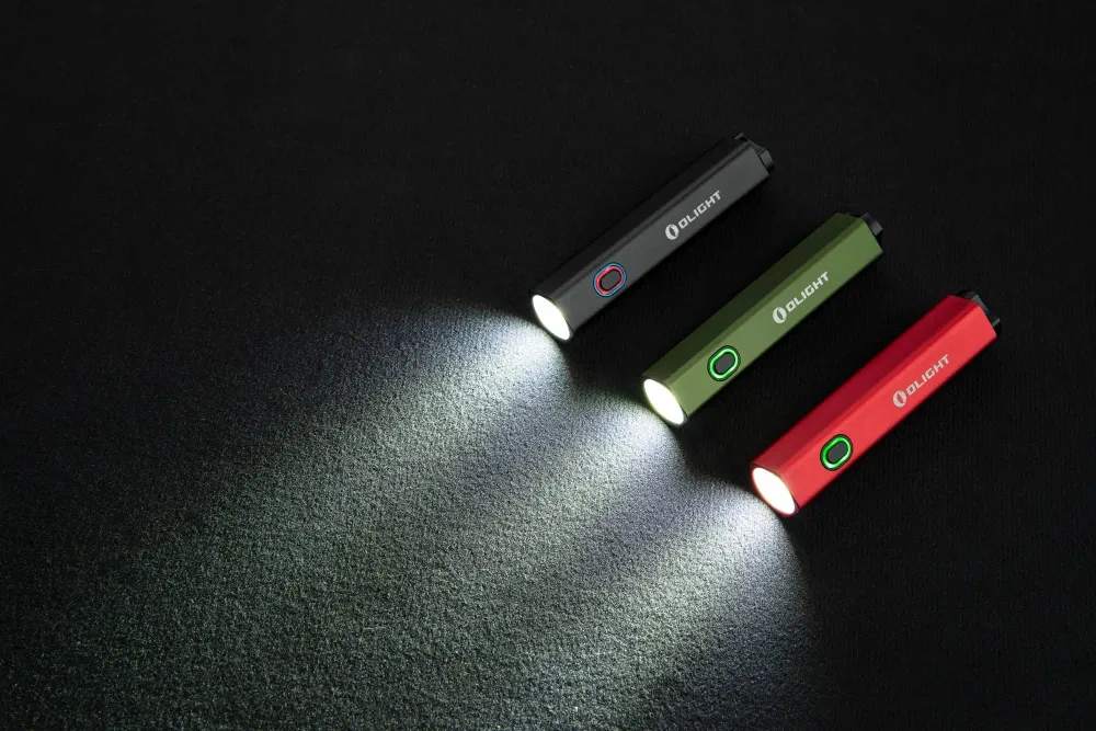 Lampe de poche EDC Olight Diffuse avec chargeur solaire