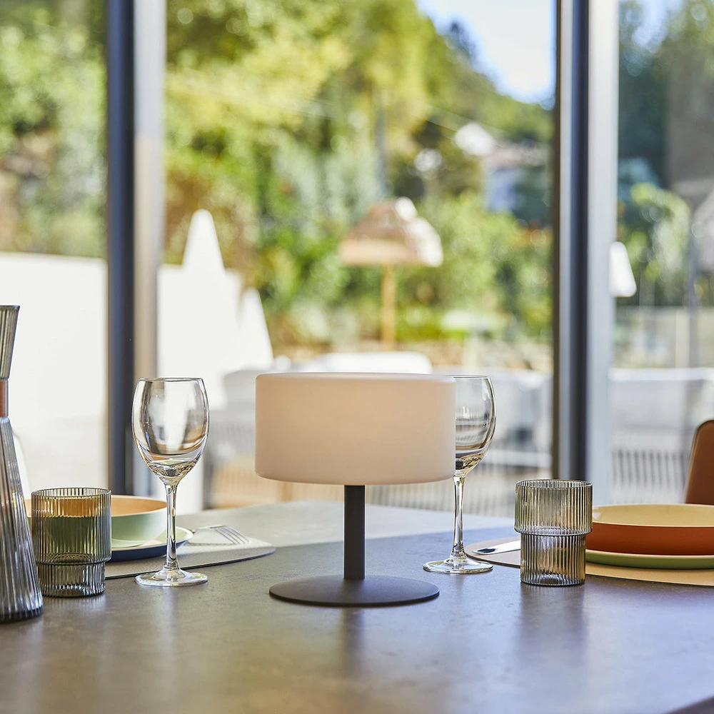 Bornes de jardin Lampe de table atlas rock noir polyéthylène h20cm