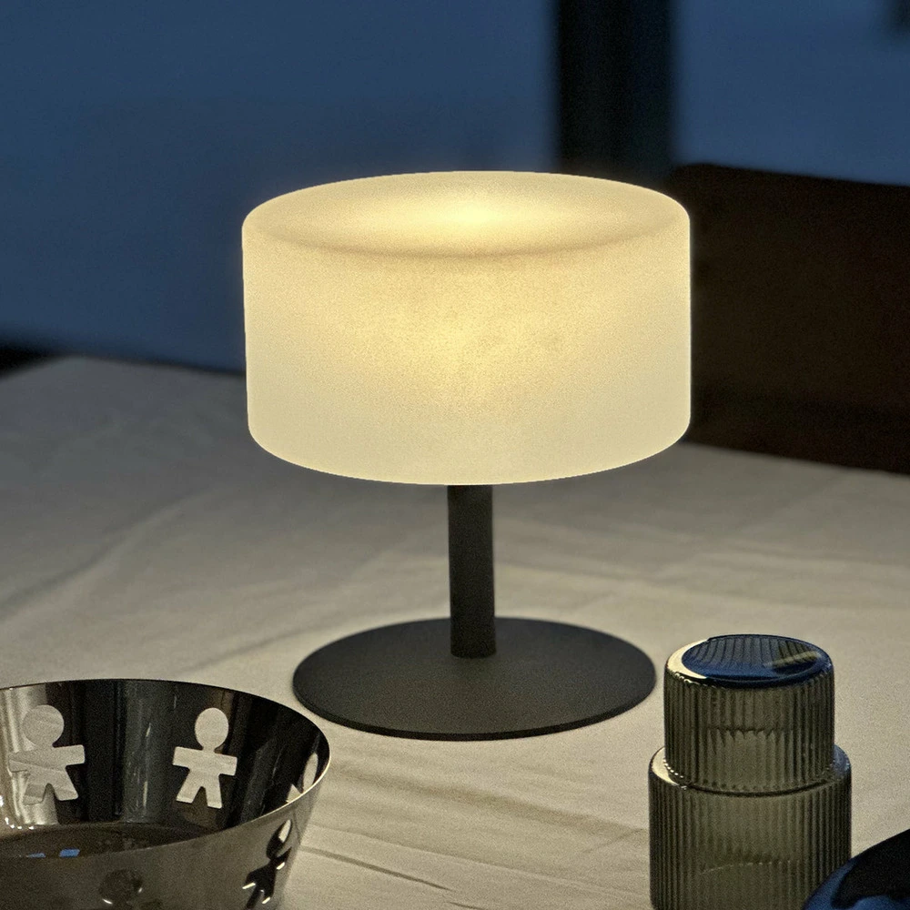 Bornes de jardin Lampe de table atlas rock noir polyéthylène h20cm