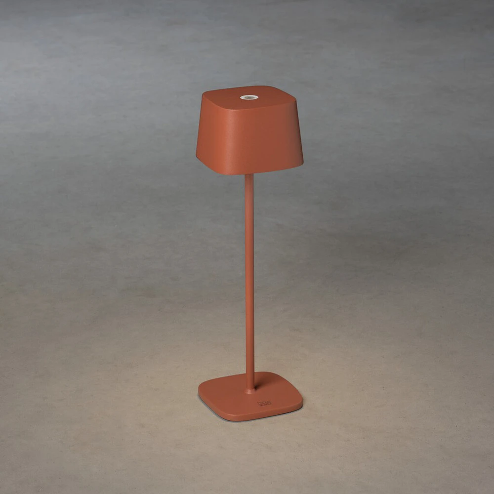 Lampe de table LED Capri extérieur, terracotta pour allée et terrasse