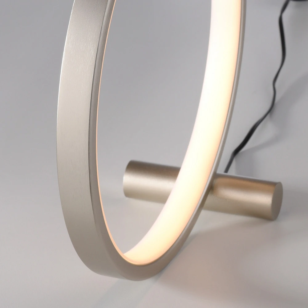 JUST LIGHT. Lampe de table LED Compact Ritus, Ø 25 cm, fer avec ampoule LED incluse