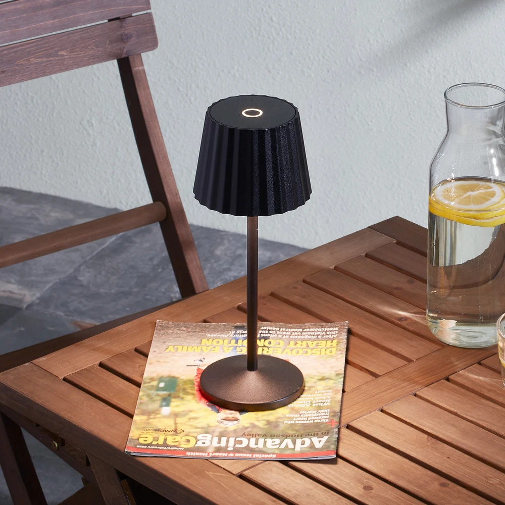 Lindby Lampe de table LED à autonomie renouvelable Esali, noir, aluminium, 11 cm