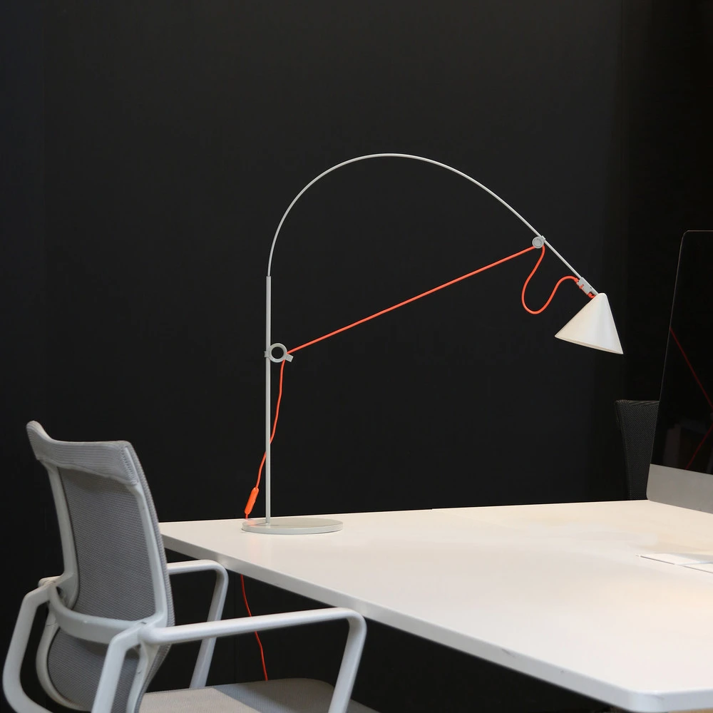 midgard lampe de table LED AYNO S, gris/orange, 2.700 K, 76 cm | Dimmable | Haute luminosité