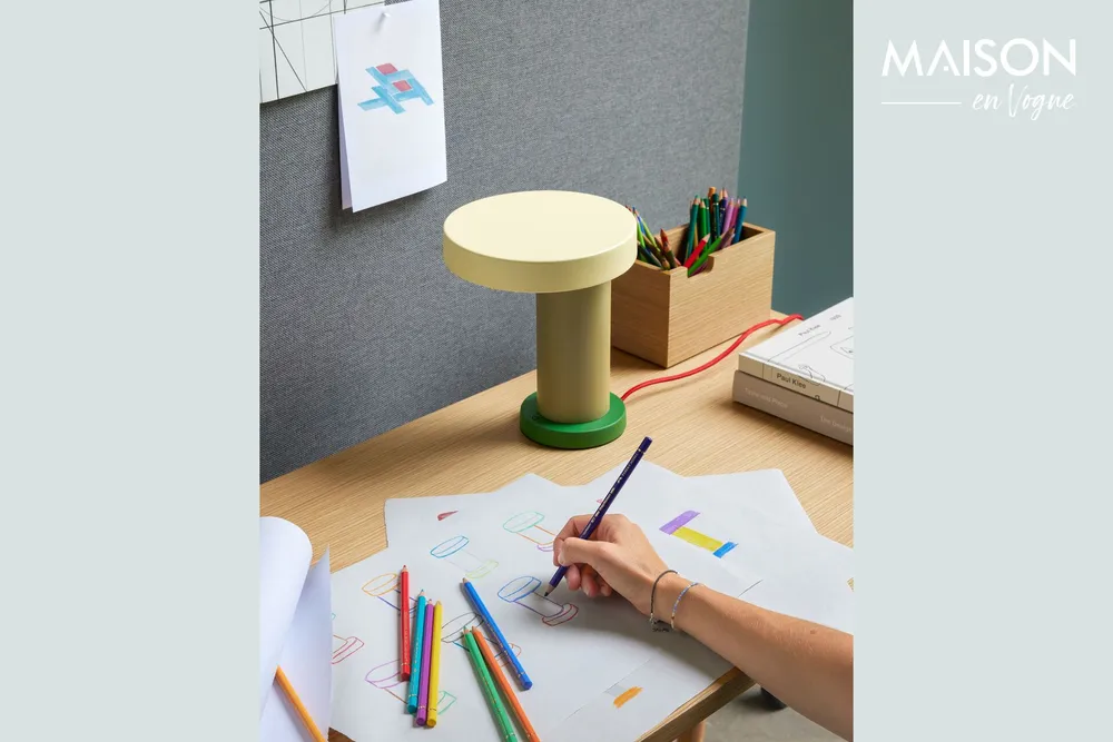 Suspension à abat-jour Lampe de table en métal vert Magic Hübsch - 25cm