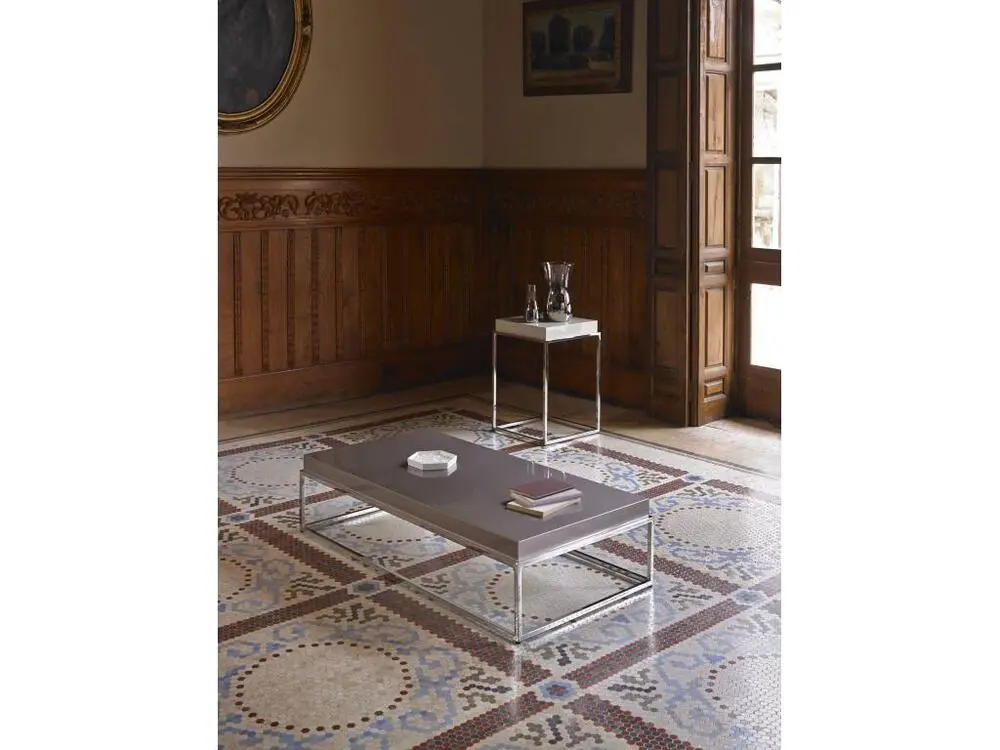 Table basse rectangulaire bois laqué orange et acier inoxydable Gucca pour intérieur moderne
